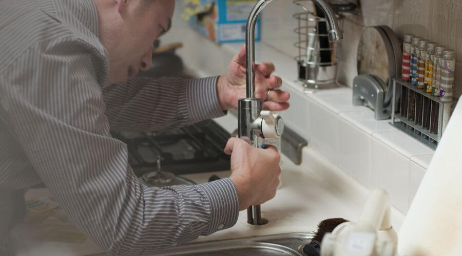 Expert burst pipe repair services in Fountain, NC
